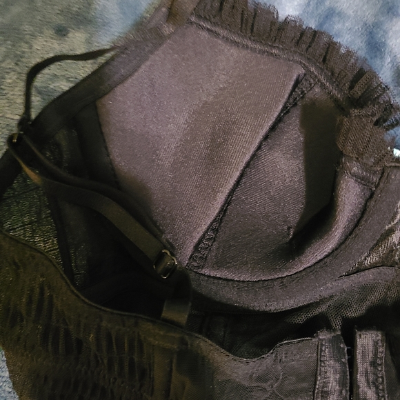 SEXY LITTLE THINGS lingerie (vintage) - Picture 5 of 14